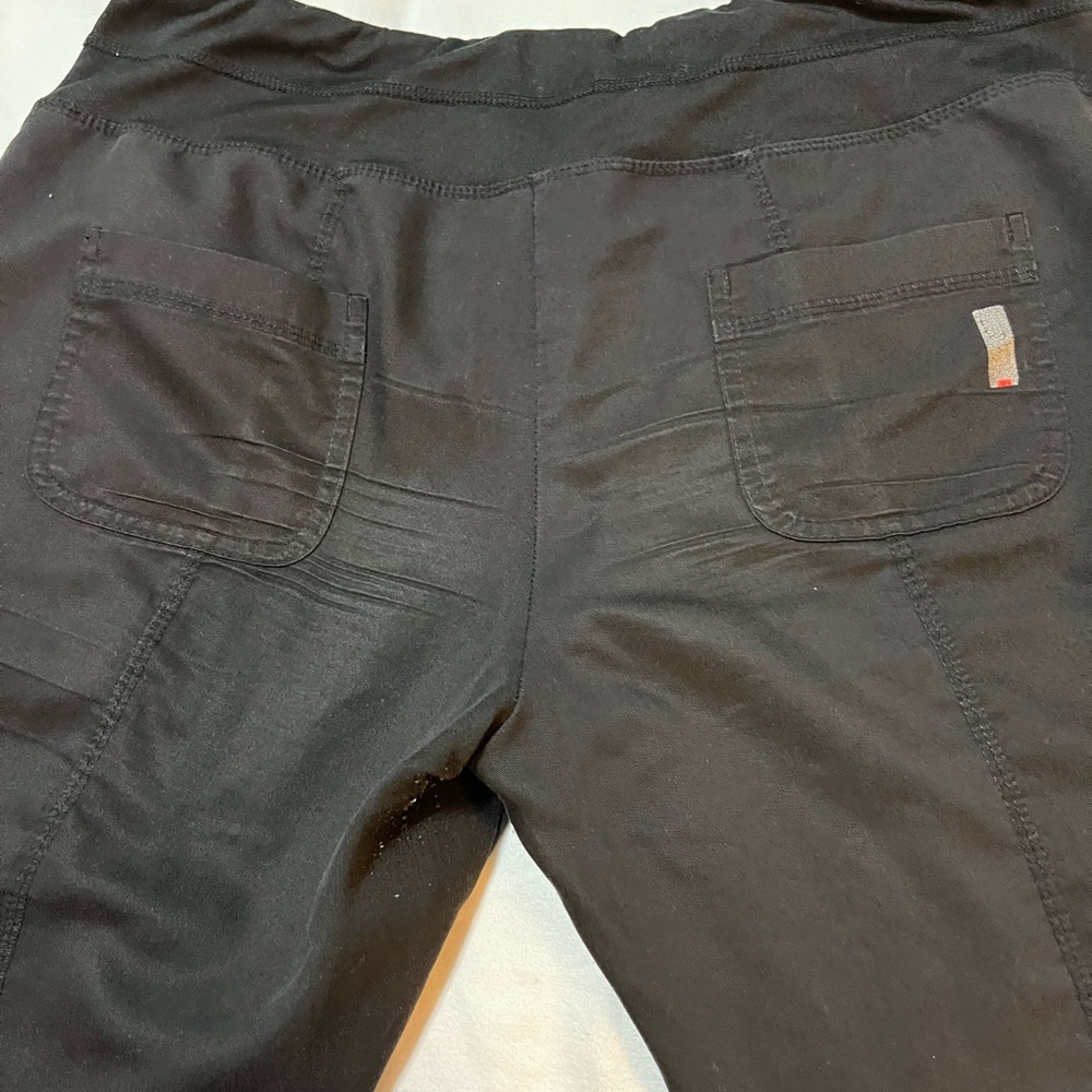 Greys anatomy by Barco scrub bottoms. Petite‎ medium - Picture 5 of 7